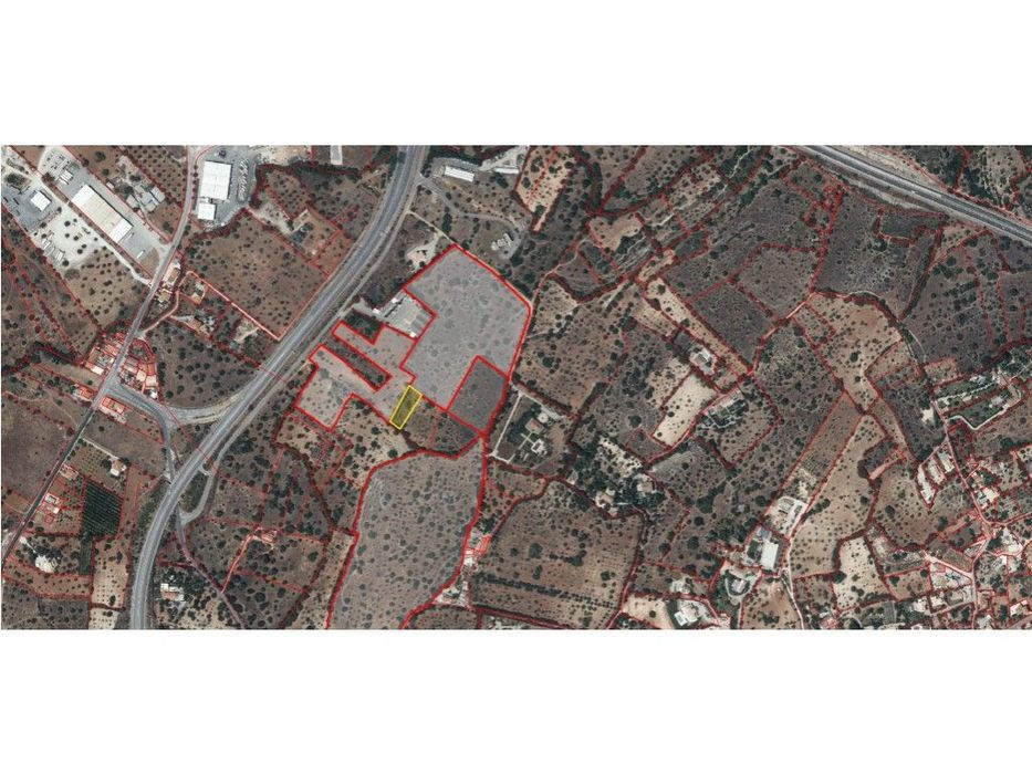 Terreno Rústico com 1568 m² - Vale de Éguas, Almancil (Loulé)