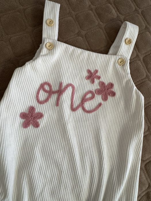 Боді для дівчинки на 1 рік