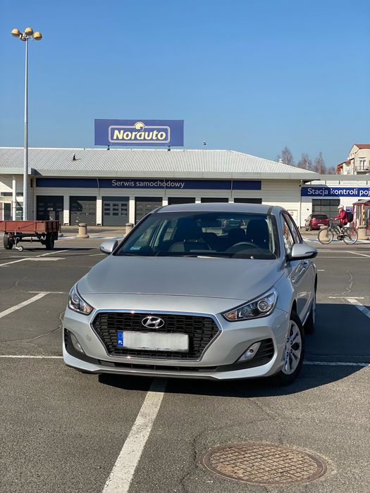 Od Ręki Wynajem długoterminowo auto osobowe wypożyczalnia Aut Rent Car