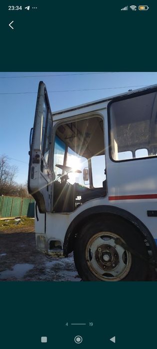 Лобове Скло  до автобуса бокові вікна