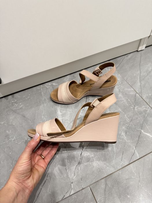 Босоніжки Clarkc 38-39р