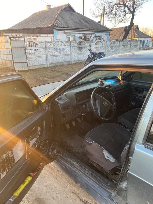 Продам автомобіль 21099