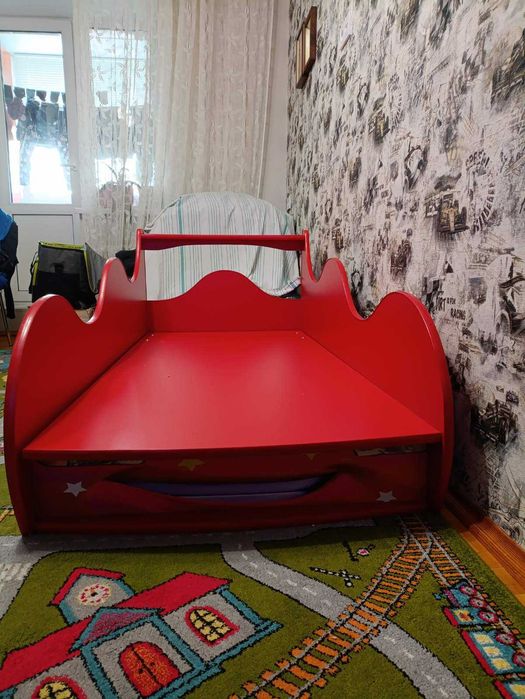 Продам ліжко-машина