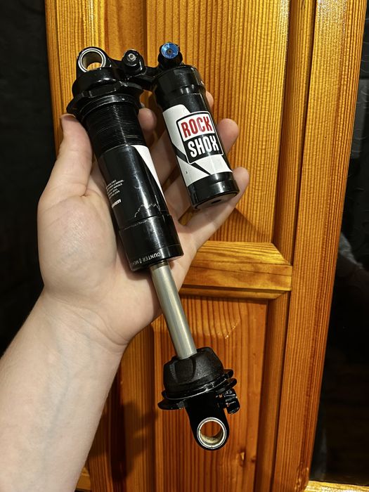 RockShox vivid r2c аморт