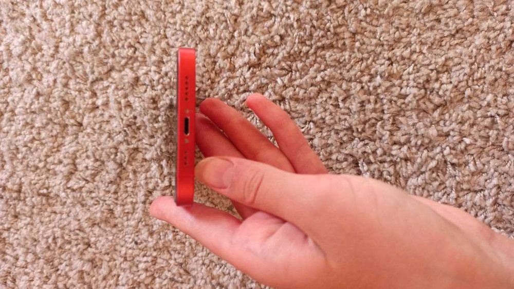 Ціна знижена! Apple iPhone 12 128 Red (MGJD3/MGHE3) без торгу