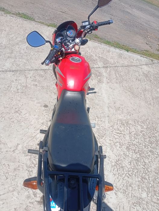 Продам мотоцикл spark -25І 200