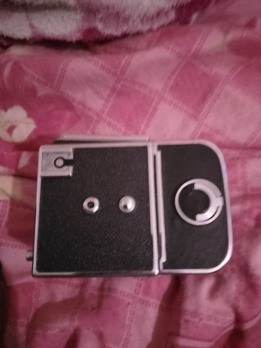 Продам, срочно.Киев 88 и объектив Олимпус.