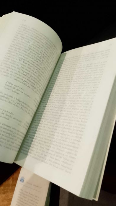 Manual de Bibliotecas Especializadas e de Serviços Informativos