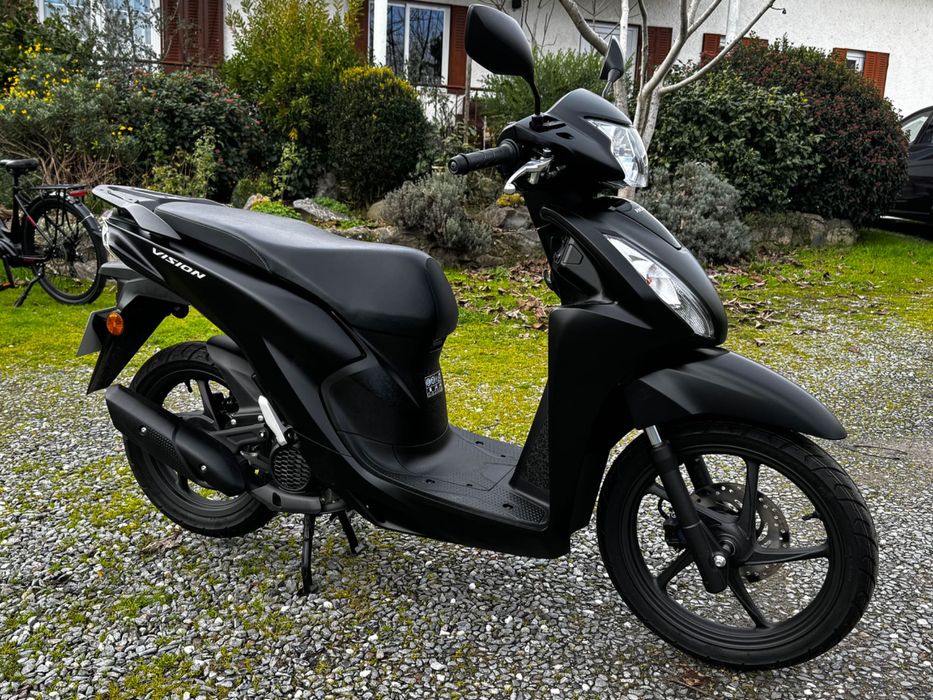 Honda Vision 110cc 450km