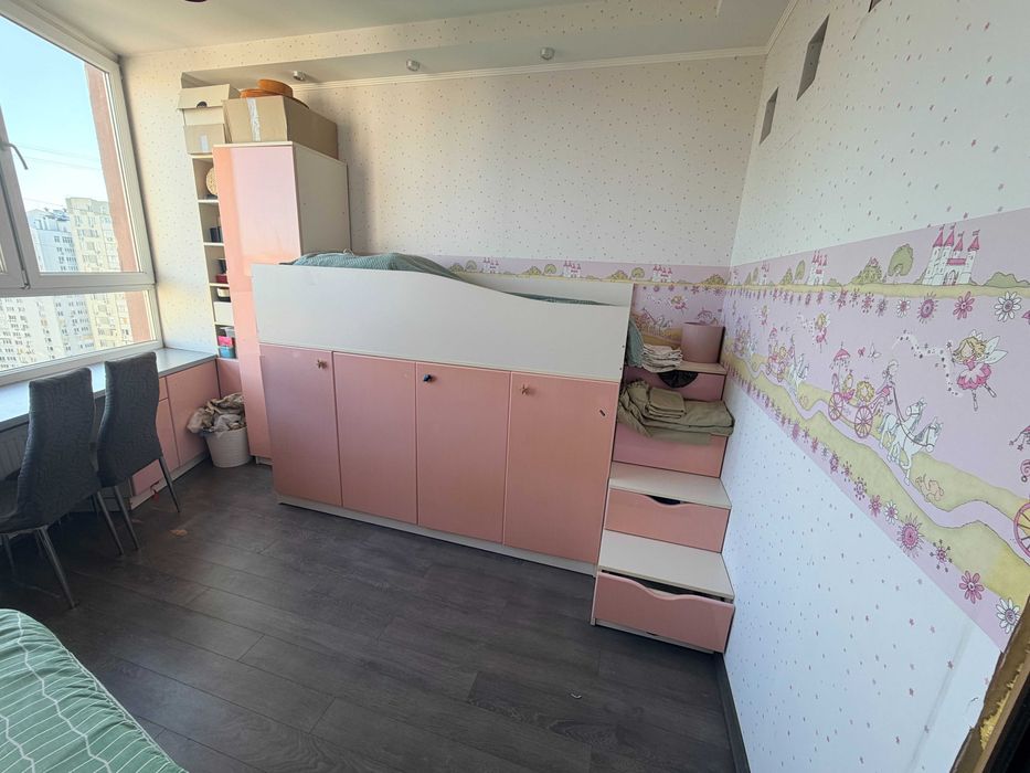 Продаж меблів для дітячої кімнати