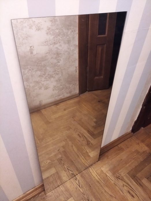 Продаются зеркала разнообрзных форм и размеров