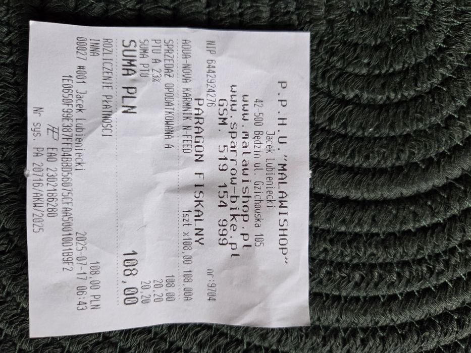 Automatyczne karmidło do rybek