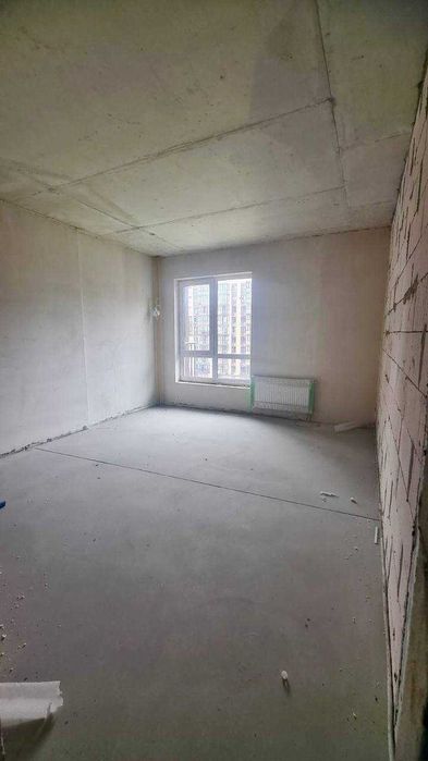 2к 58,5м Кришталеві Джерала в зеленому районі Києва