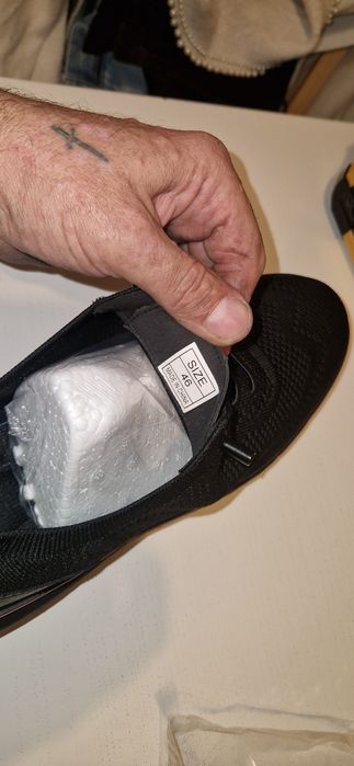 Sapatilhas 46 novas