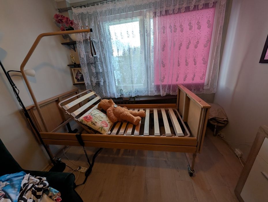 Sprzedam łóżko rehabilitacyjne