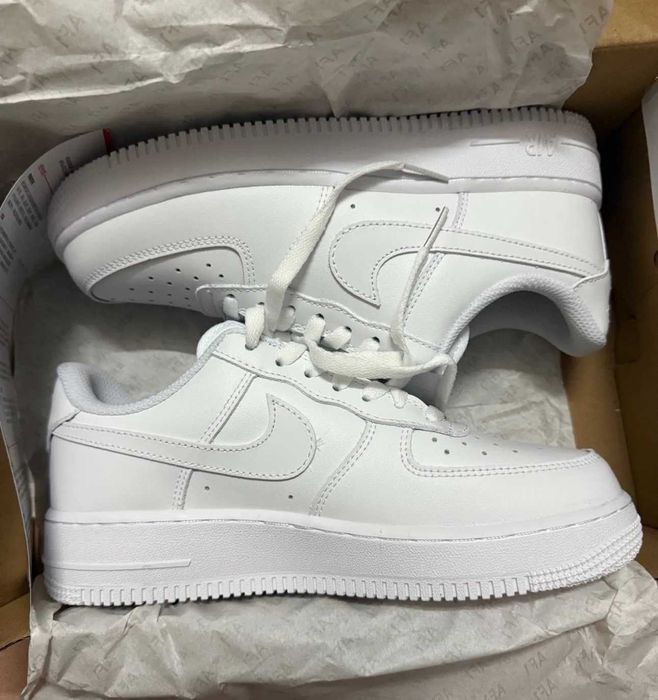 Buty sportowe Nike_Air_Force_1_Low_07_White_Gum Rozmiar R.37.5
