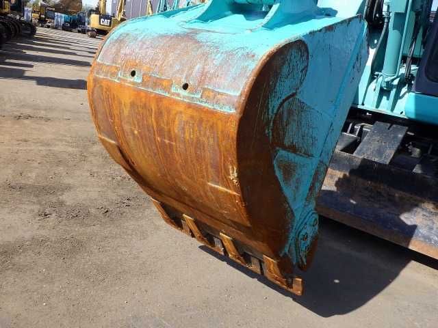 Гусеничний экскаватор KOBELCO SK80UR-6E