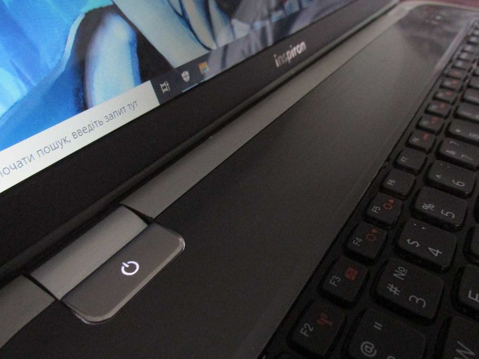 ІГРОВИЙ Великий ТОП Ноутбук 17.3'/ 4 ядра 3.3GHz+Geforcе GDDR5+16Gb