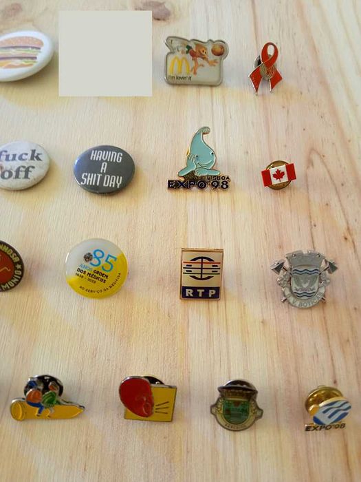 Pins De Colecção
