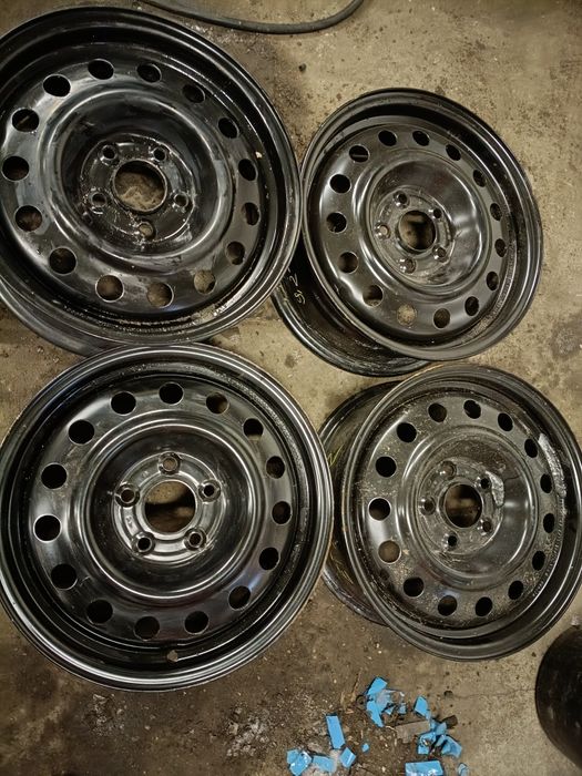 5x114,3 16 cali et 42,5 felgi stalowe kia Hyundai mazda itp Topczewski