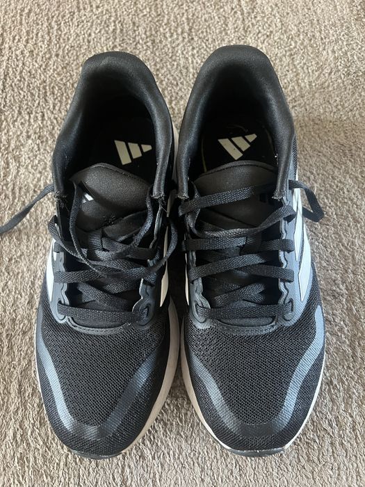 Tenis/ sapatilhas pretas da Adidas em otimo estado t-37.5