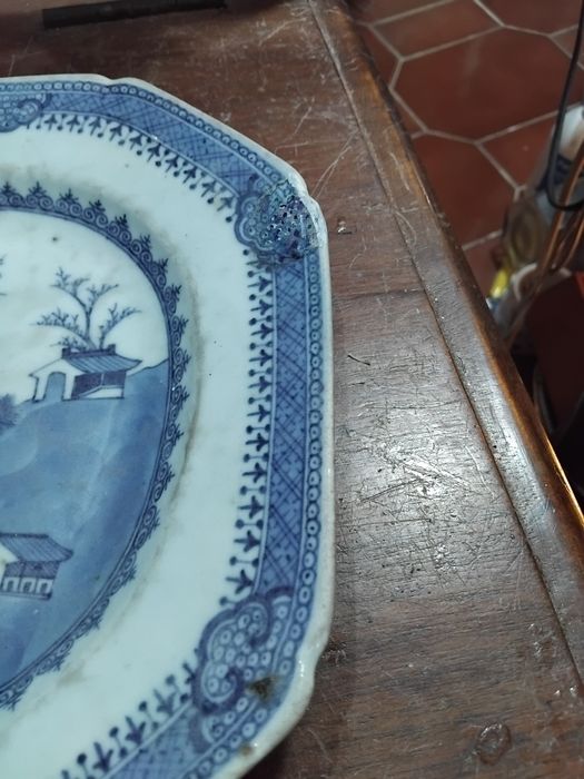 Travessa  porcelana da China companhia das índias séc XVIll