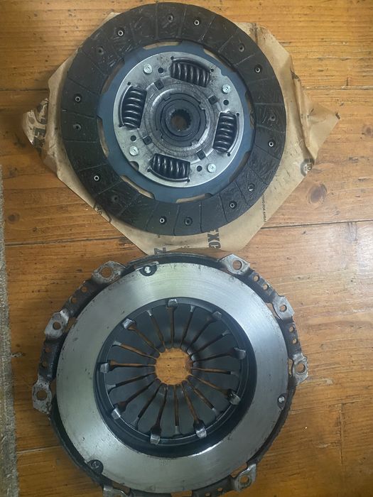 Продам диск щеплення з корзиною до форд фокус 2