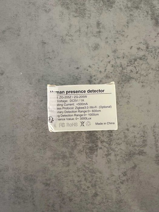 Sensor de Presença Humana Tuya Zigbee mmWave Radar (ZG-205Z)