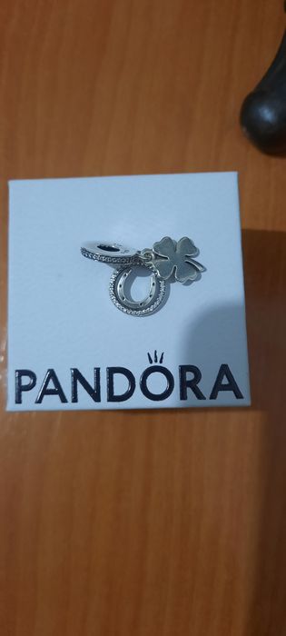 Pendente pulseira pandora