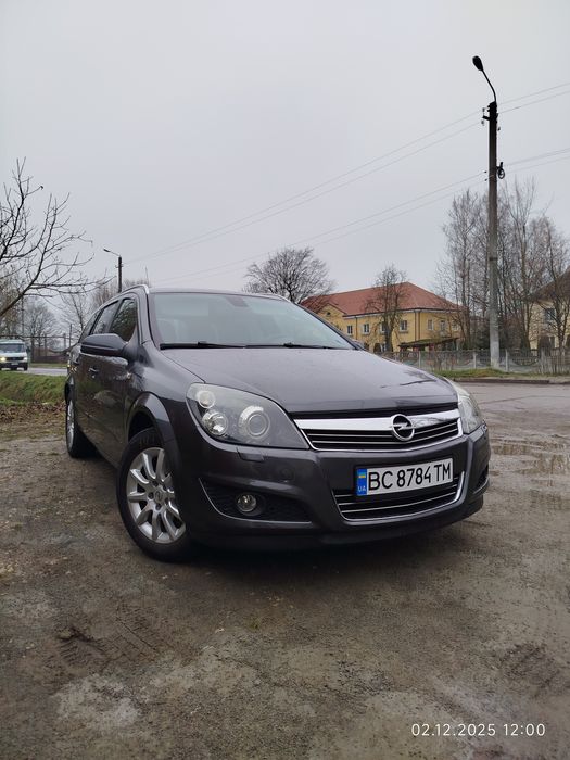 Opel Astra H