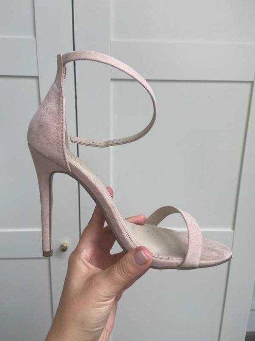 Sandały Missguided 37 nude