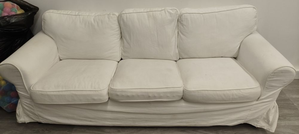 Sofá IKEA 3 lugares