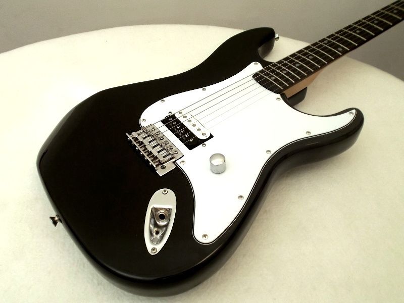 Fender/schecter tribute com Seymour Duncan