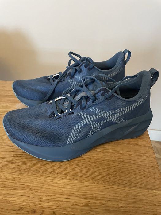 Novablast 5 - buty do biegania