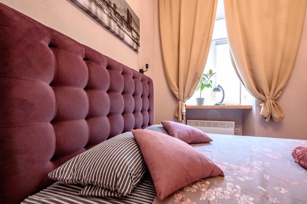 Аренда квартиры 1 этаж  посуточно/помесячно Центр города/6010