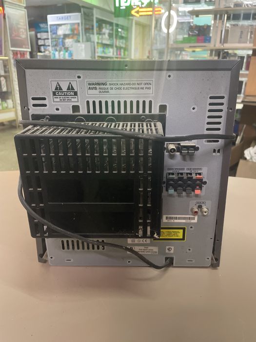 Музикальний центр JVC та DVD плеера