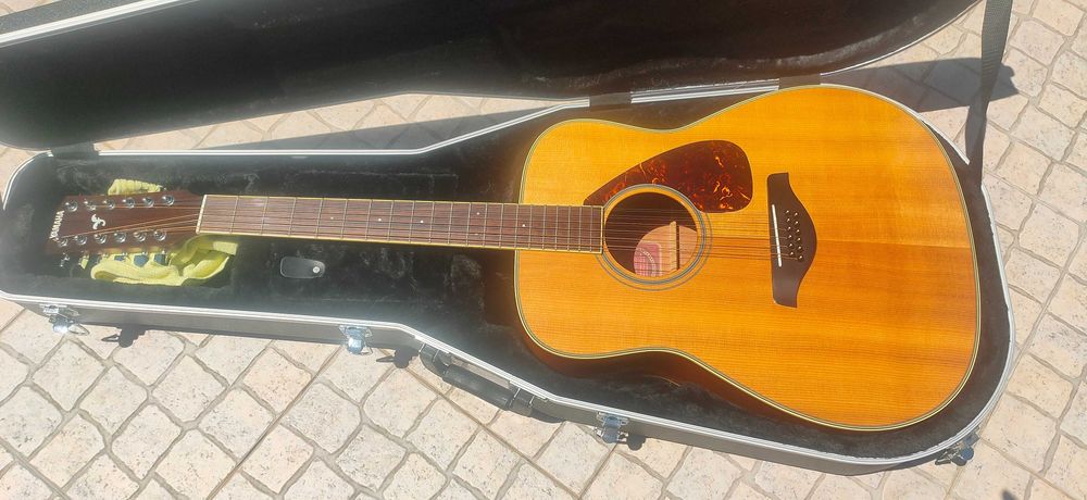 Yamaha FG720S-12 12 cordas [possível troca]