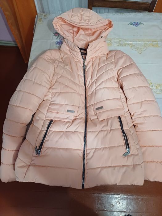 Курточка для  дівчини