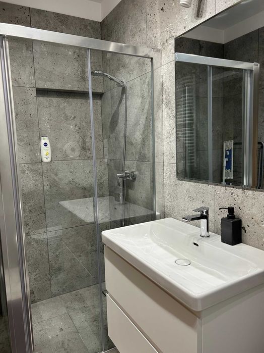 Apartament 2-8 osób 65 m. kw. na doby, Parking, komfortowe, nowe,