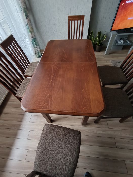 Stół + 6 krzeseł