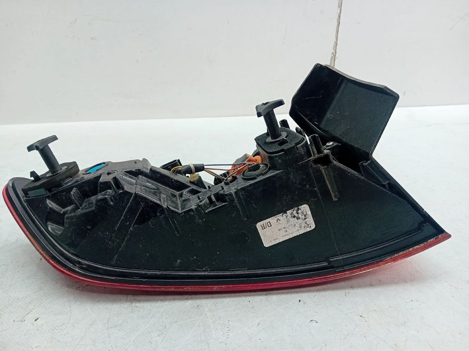 Farolim direito RENAULT Megane IV Grandtour (K9A/M_)