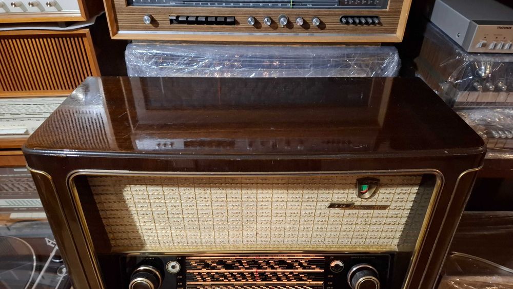 Grundig 3035 3D Klang  Radio lampowe