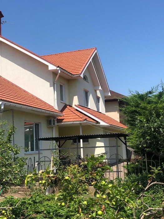 Красивый дом на Таирова