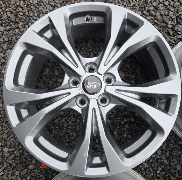 5 108 R18 Ford Kuga Escape Egje Fusion Mondeo Focus