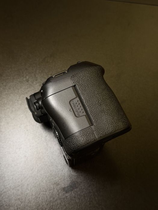 Aparat Canon Ros R6