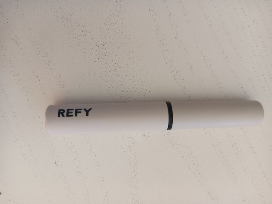 Refy brow Sculpt. Wosk, żel do stylizacji brwi