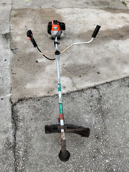 Vendo roçadora/ máquina de fio