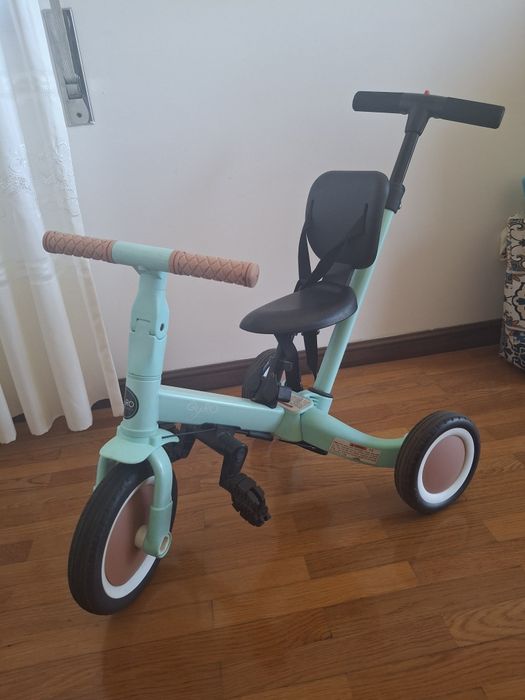 Triciclo gyro adaptável até aos 5 anos