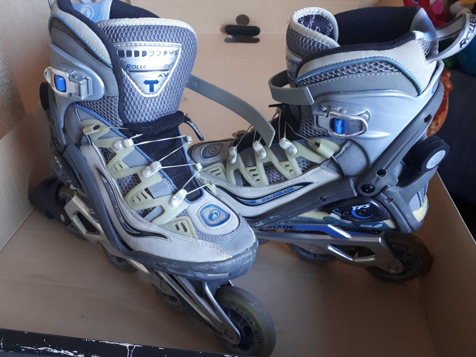 Продам ролики ROLLERBLADE AERO 10W - размер 40 (25,5 см)