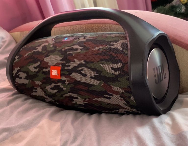 Jbl Boombox в ідеальному стані